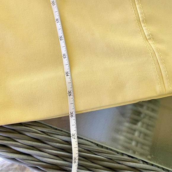 Elizabeth and James โImogenโ dress โ size 8 , Pale Yellow ! BEAUTIFUL ๐โฅ๏ธ๐ฉท - Picture 14 of 16